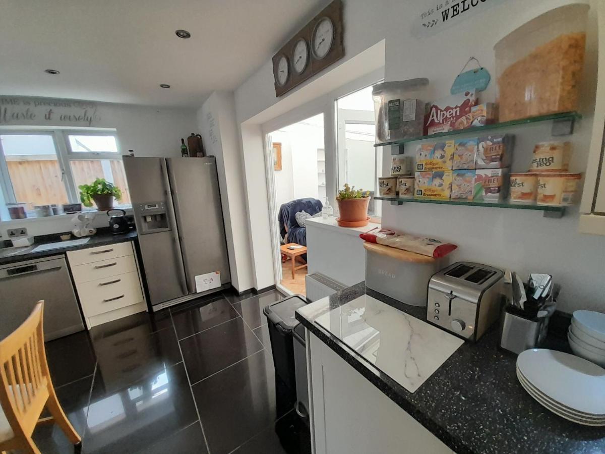 The Homestay Get Away マーゲイト エクステリア 写真